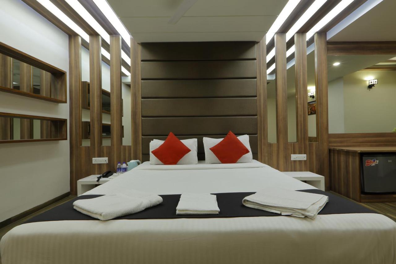 Hotel Unity Ahmedabad Exterior photo